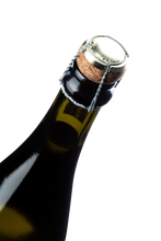 Load image into Gallery viewer, MARKLEW MCC Blanc de Blanc 2019 (per case of 6 bottles)
